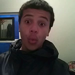 Meet your Posher, Deontae